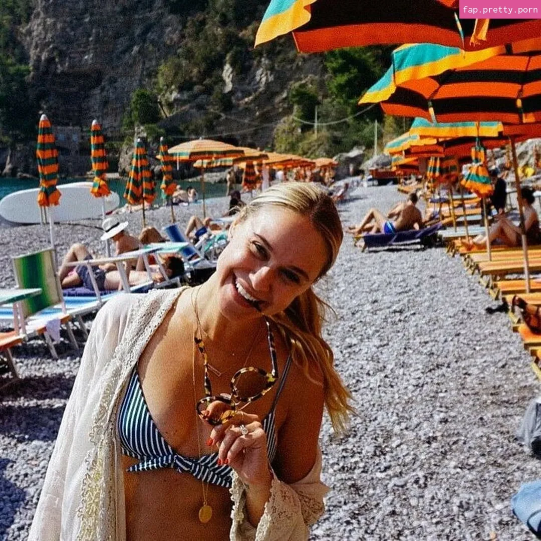 Becca Tobin - Photo #73