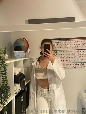 Bella the vettt