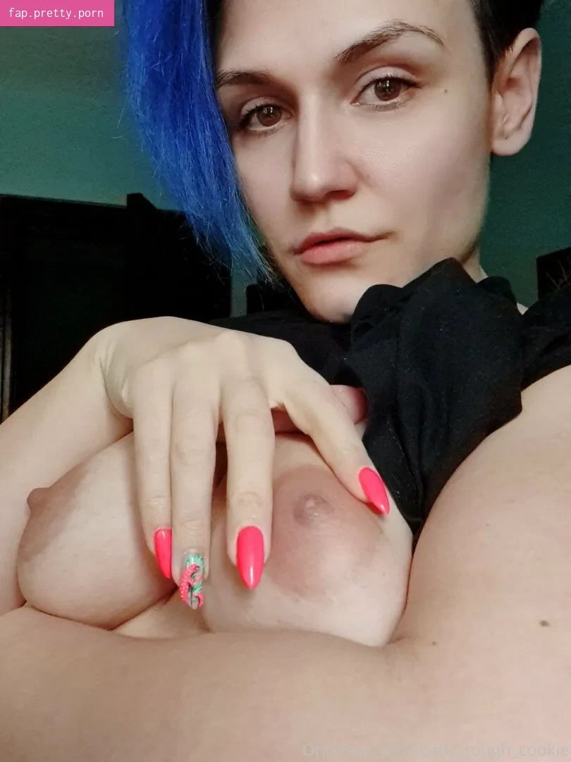 bella_tough_cookie - Photo #08