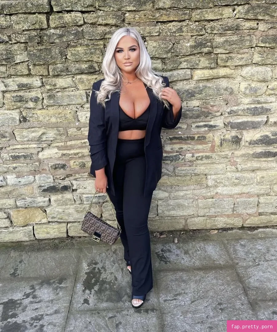 Brittany T - Photo #37