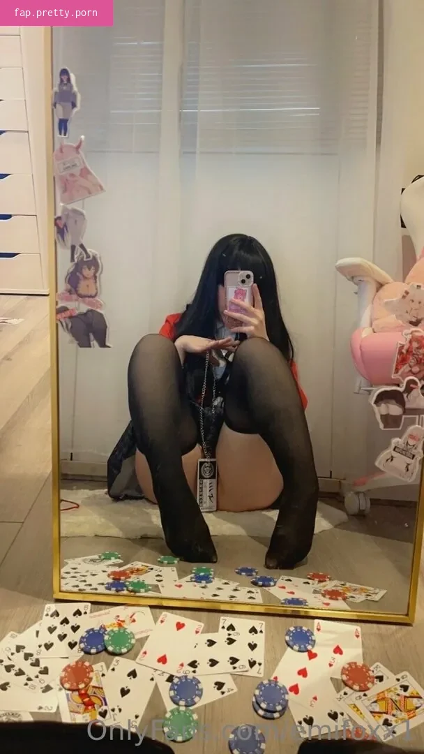 bunnyemiii - Photo #21