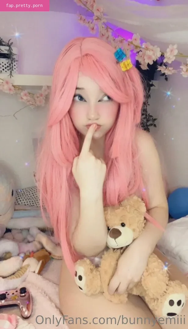 bunnyemiii - Photo #55