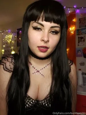 bunnyymilkk