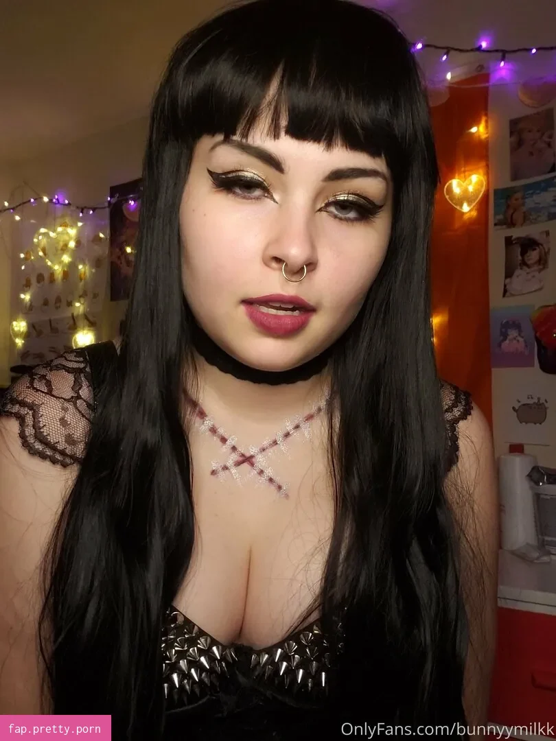 bunnyymilkk - Photo #37