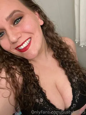 Bustybae95