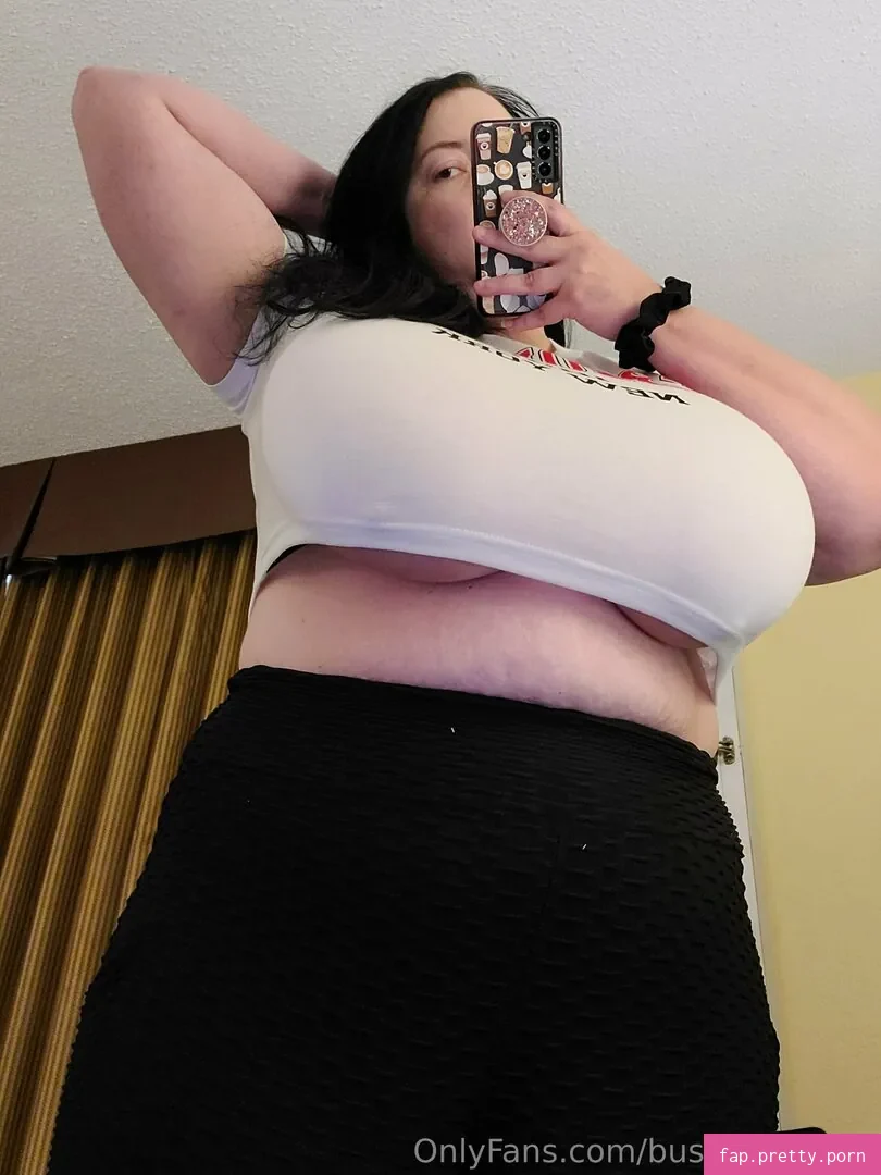 bustybigbooty - Photo #10