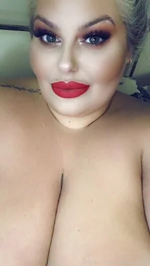 bustybroganxxx
