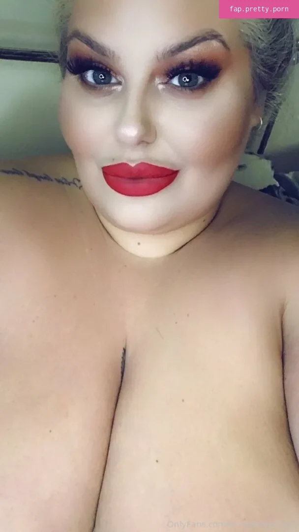 bustybroganxxx - Photo #18