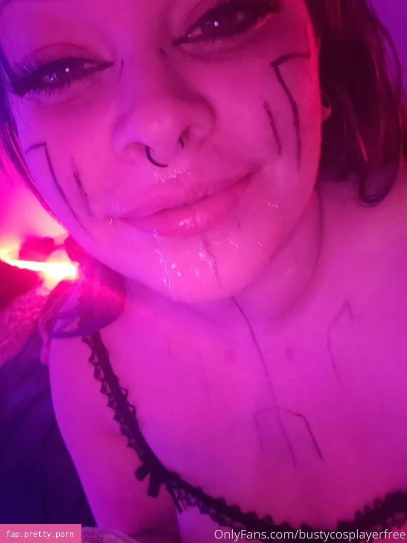 bustycosplayerfree - Photo #65