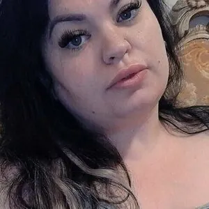 bustyvicky38