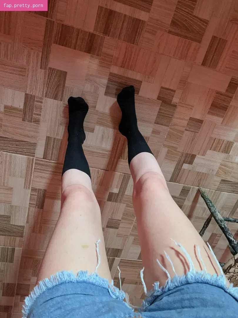 Bellafeet_xx - Photo #10