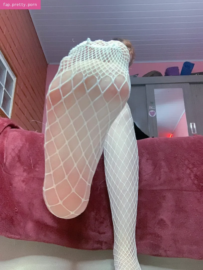 Bellafeet_xx - Photo #56