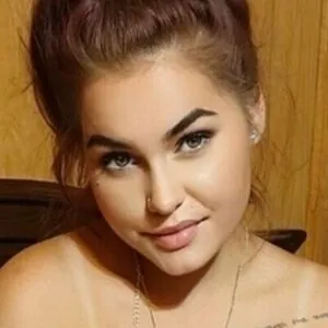 Brittany Xoxobrinney14