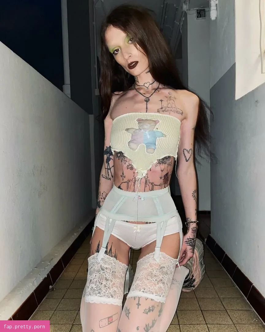 C0m9ts - Photo #42
