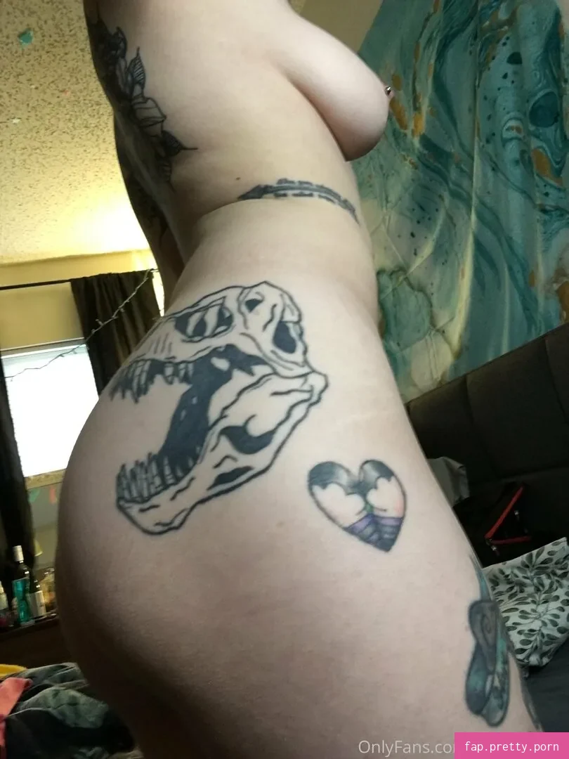 c0meonaileen - Photo #04