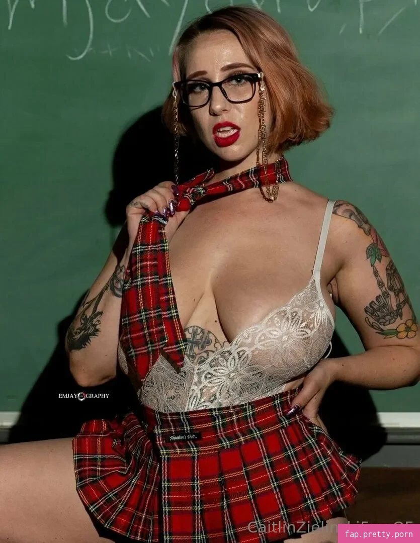 caitlinzielinskifree - Photo #00