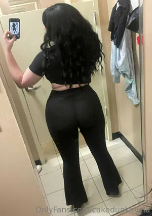cakedupkayyla