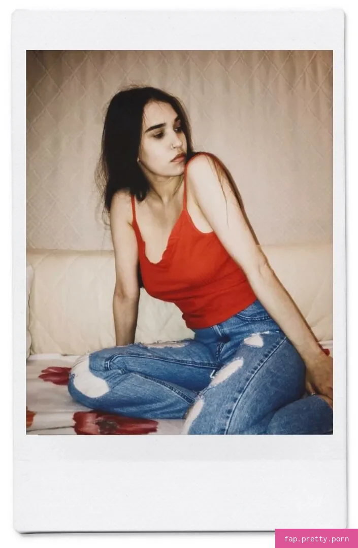 Camilla - Photo #64