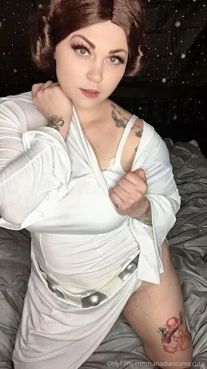 canadiancomiccutie