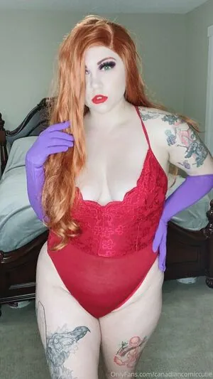 canadiancomiccutie