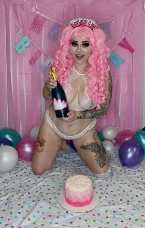 canadiancomiccutie