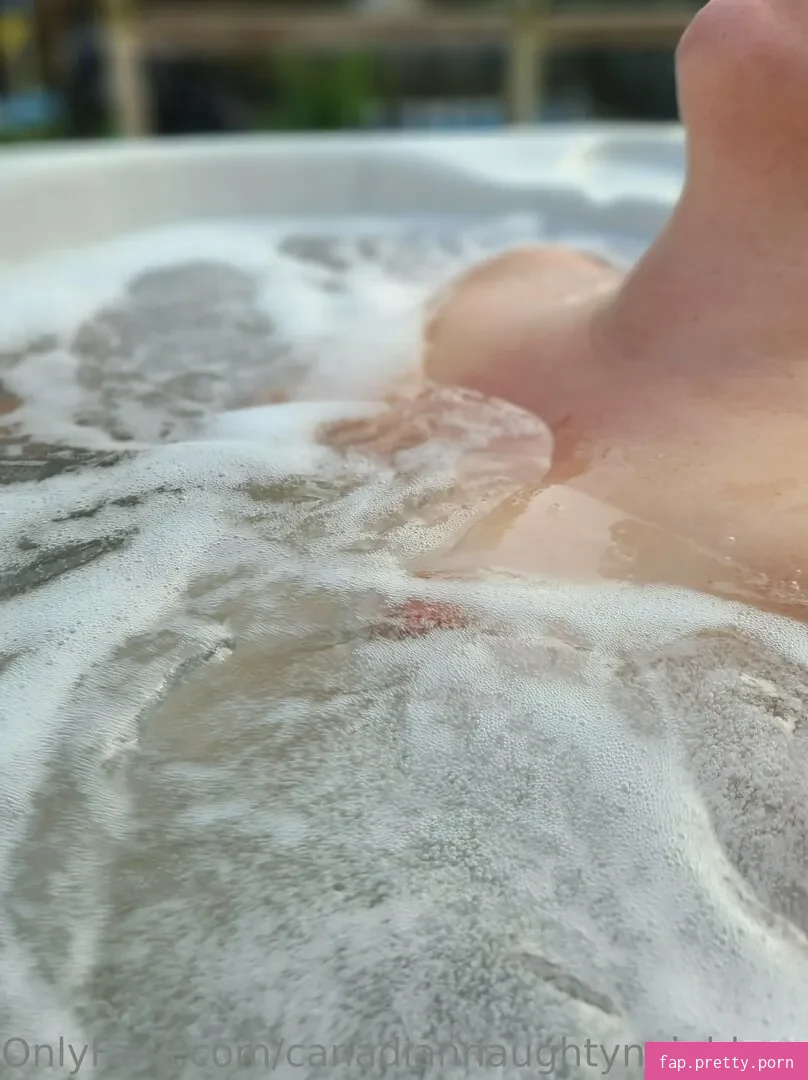 canadiannaughtyneighbour - Photo #38