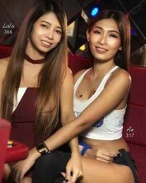 Candiddingdongs
