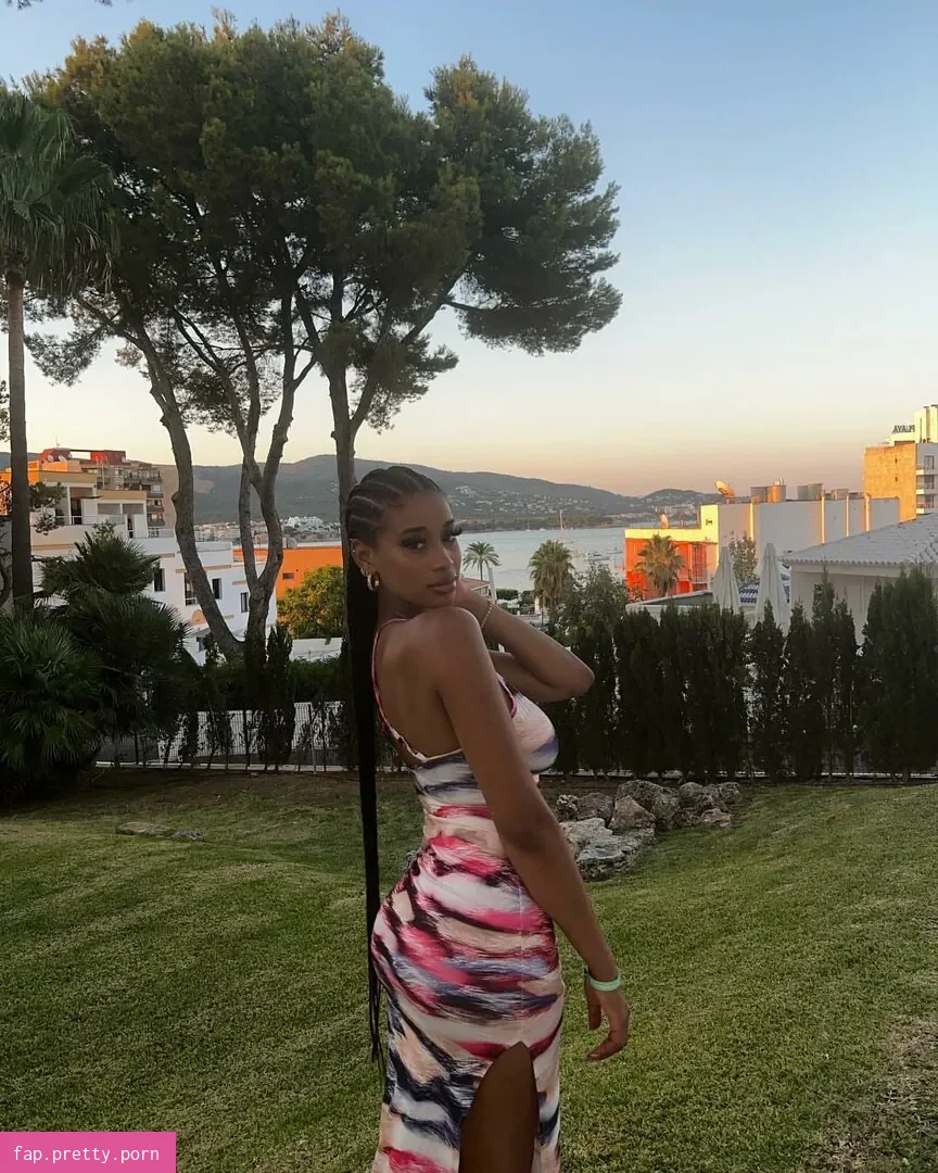 Capeverdian - Photo #27