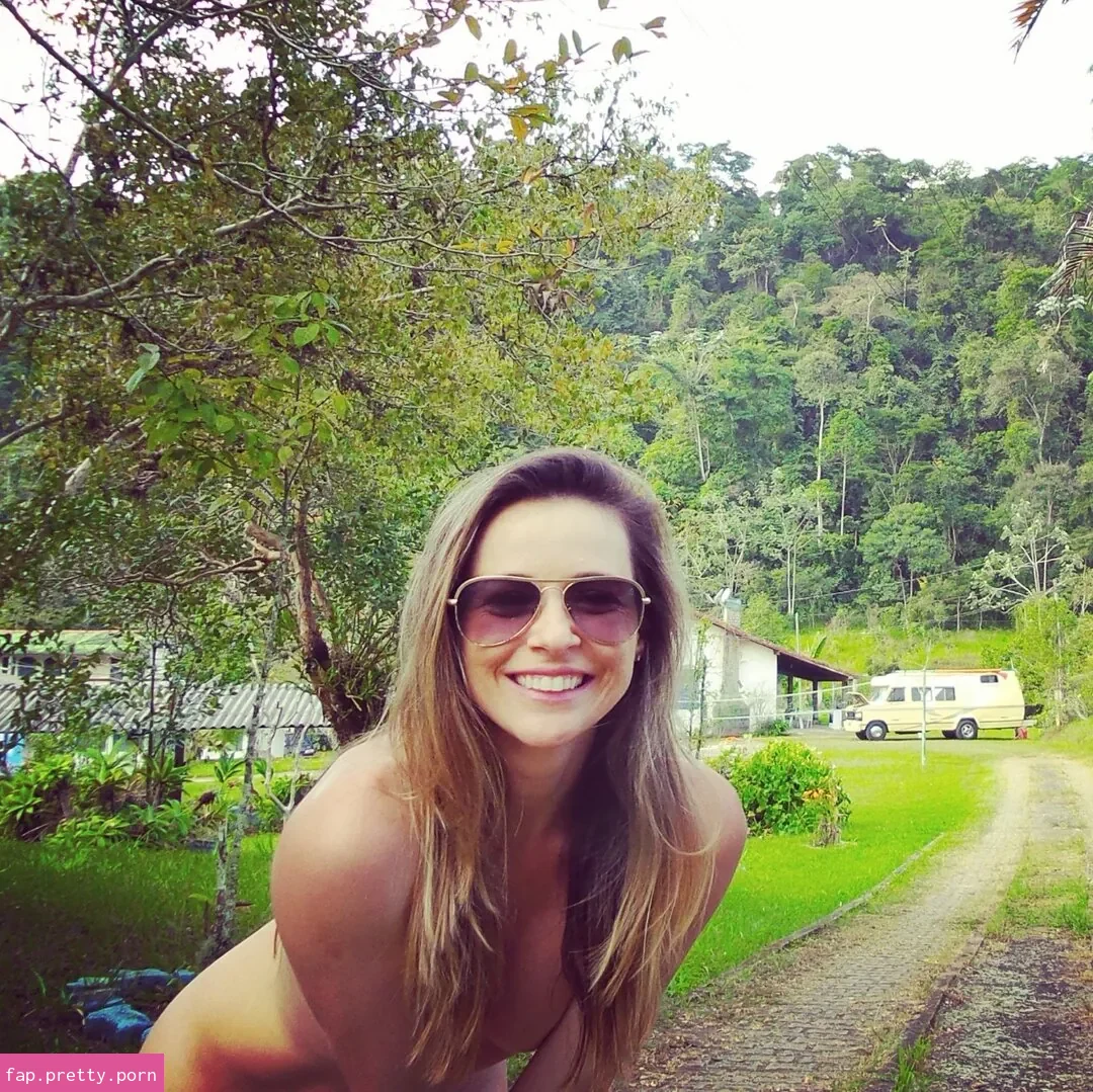 carinamoreschi - Photo #18