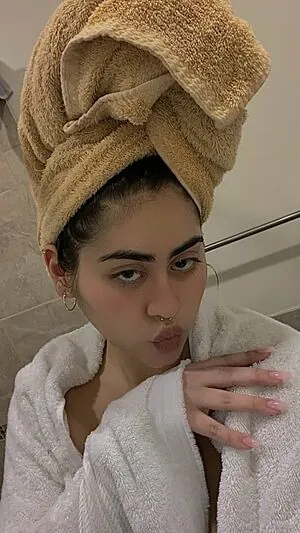 carishina98