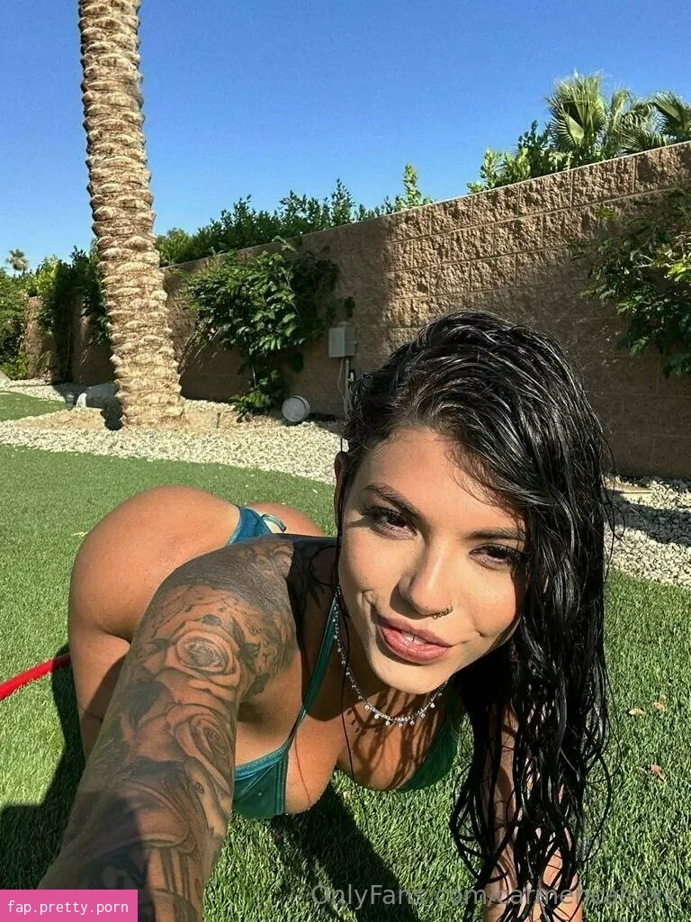 carmencalixxx - Photo #36