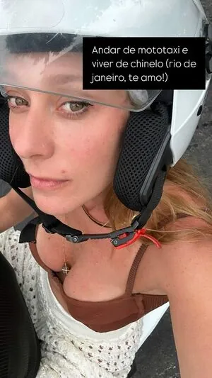 Caroline Abras
