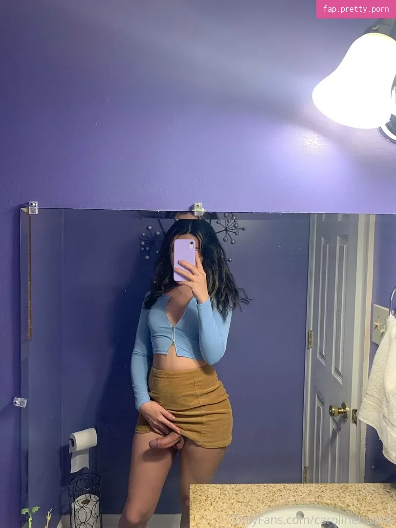 carolinebabiee - Photo #32