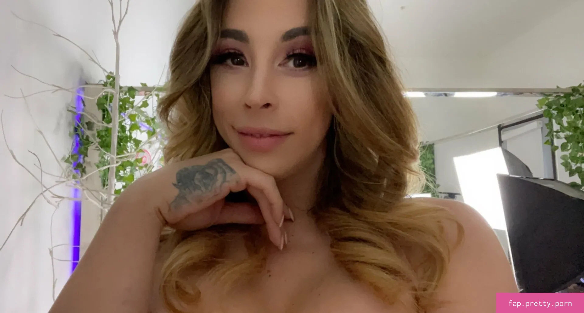 CaseyKissesXoXo - Photo #54