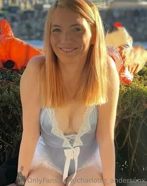 charlotte_andersonx