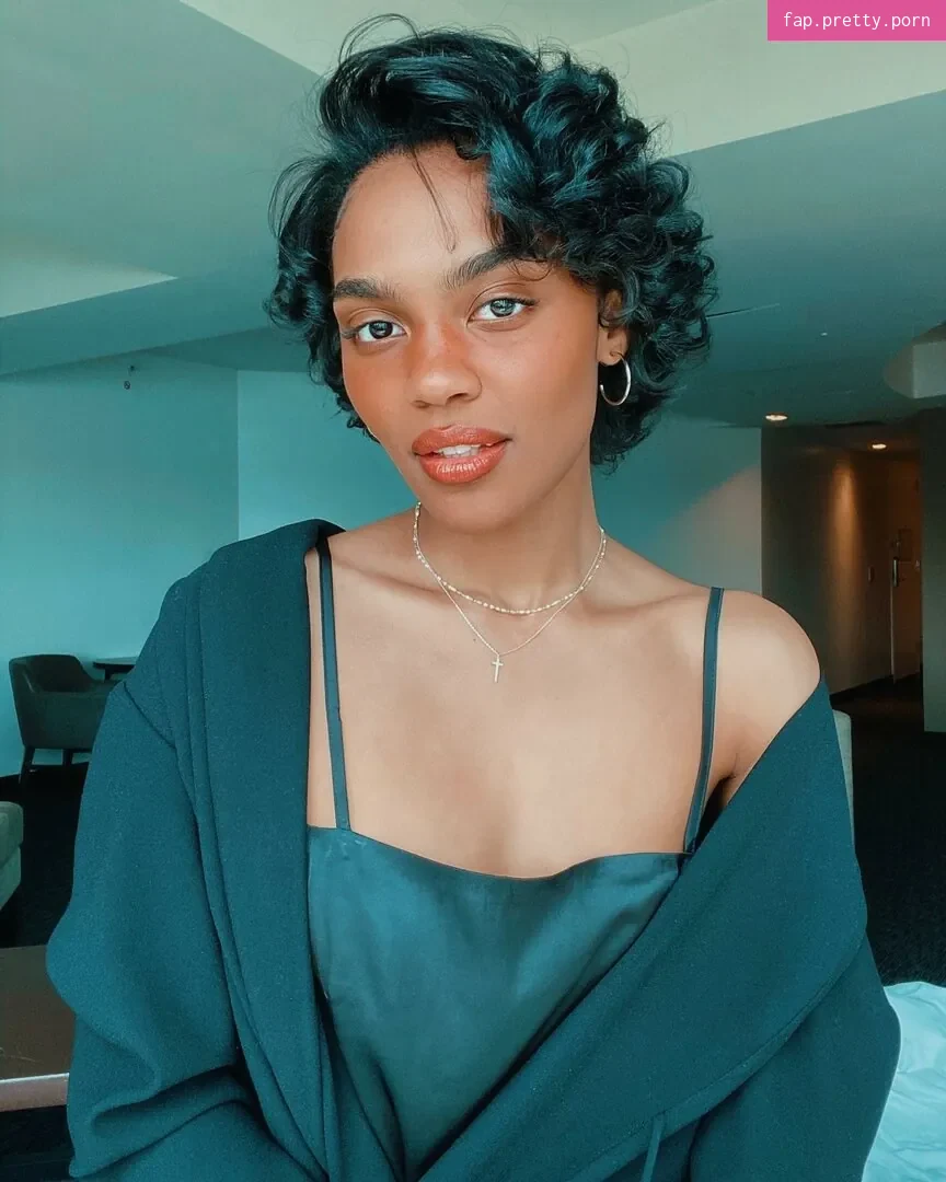 China Anne McClain - Photo #22