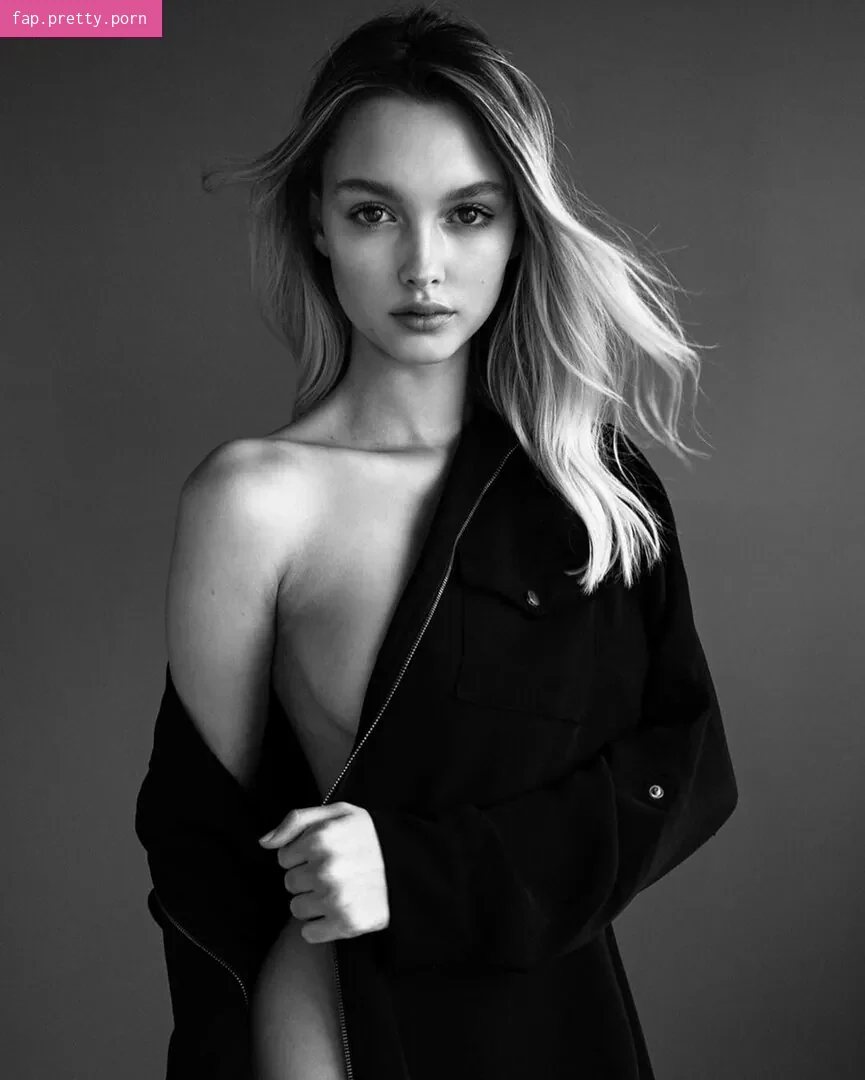 Chloe Avenaim - Photo #07