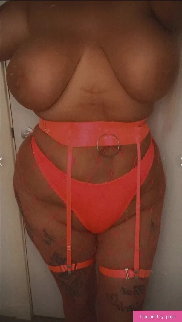 Curvygal Aberdeen - Photo #12