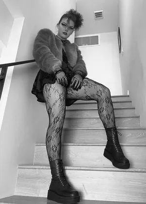 Camren Bicondova