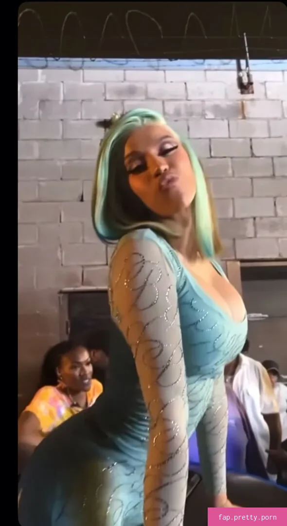 Cardi B - Photo #32