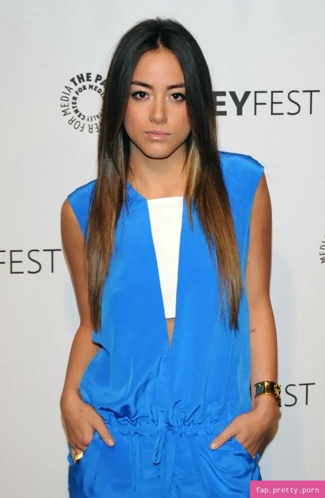 Chloe Bennet - Photo #27