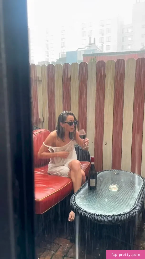 Chloe Bennet - Photo #22