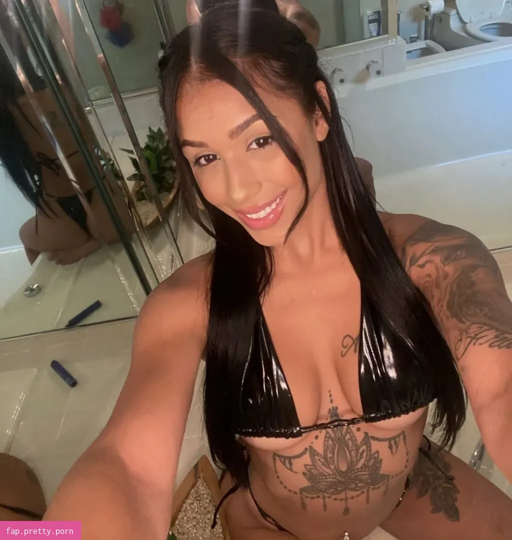 Camila Cortez - Photo #04