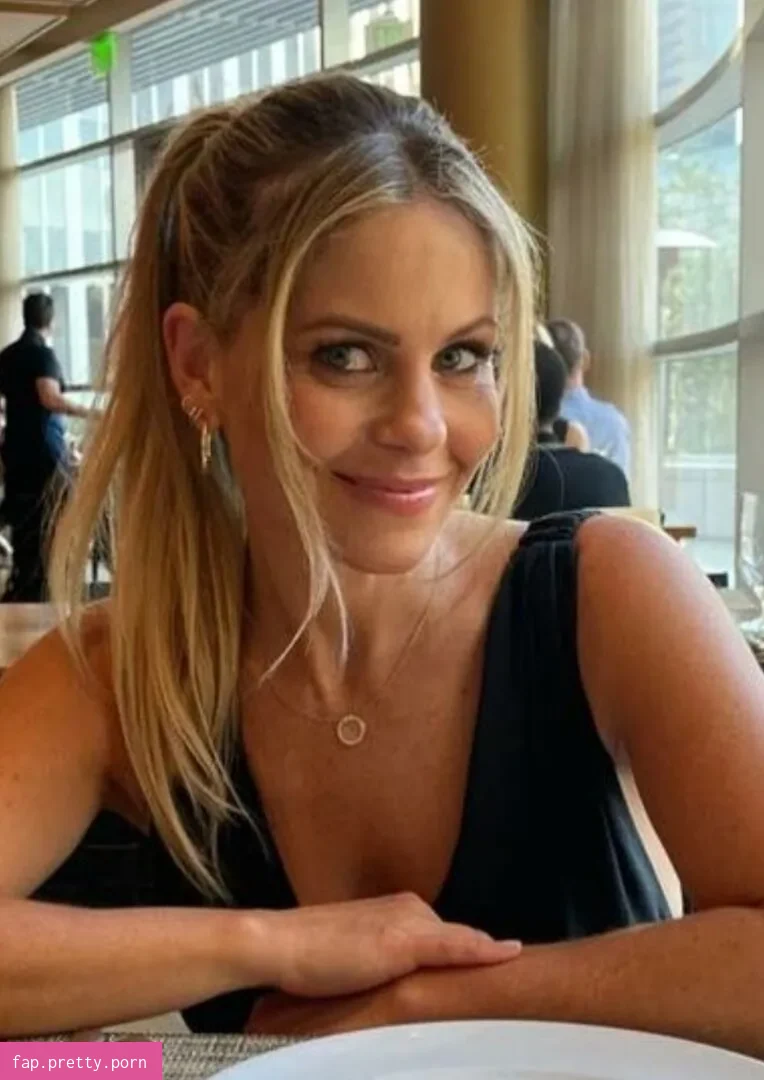 Candace Cameron - Photo #03