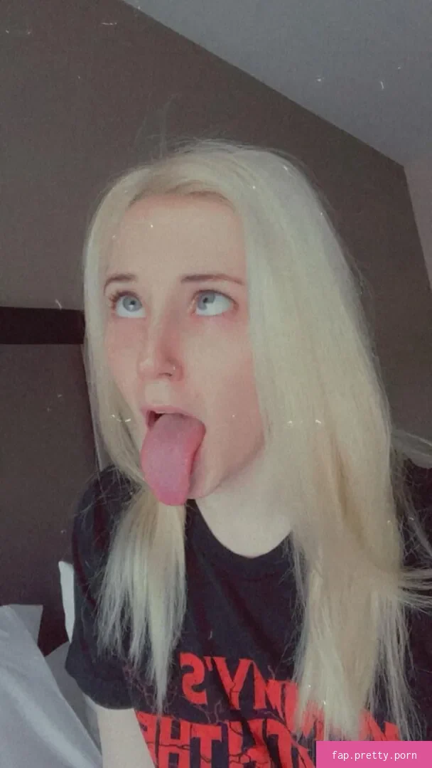 Carrie Cannie / carrie_cannie - Photo #26