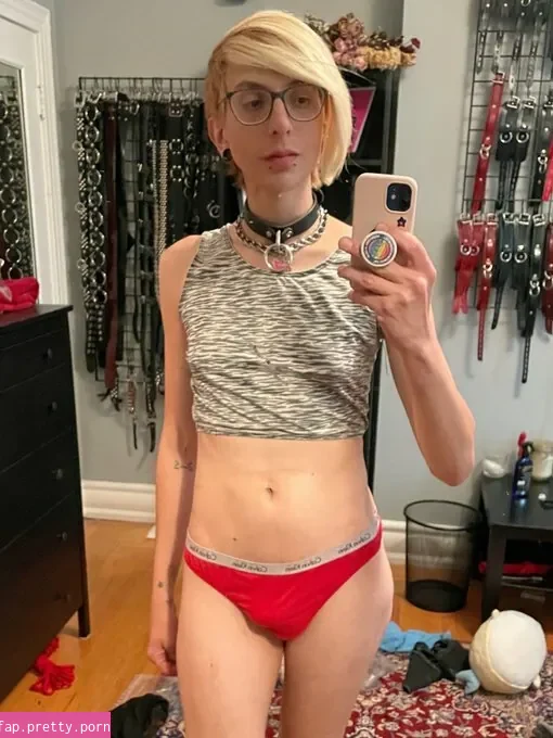 Cassie Coyote - Photo #40