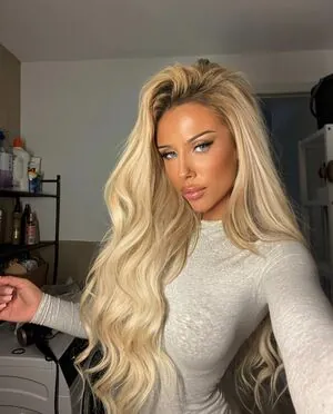 Charleen-Christine Pugge