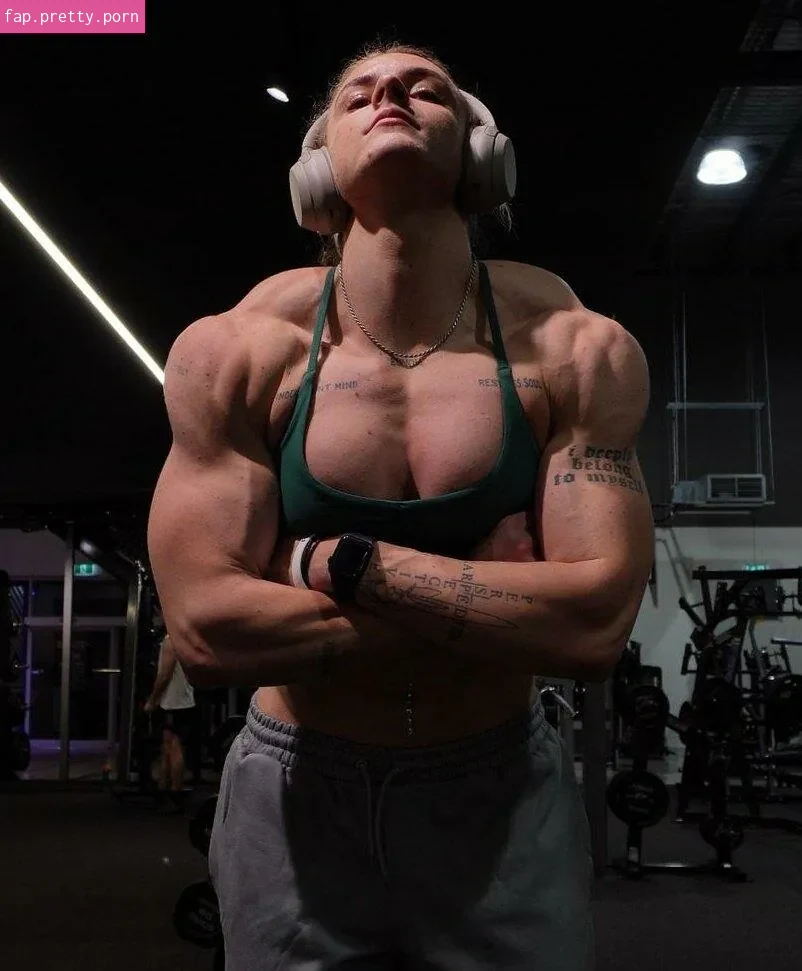Charlotte Chant - Photo #39