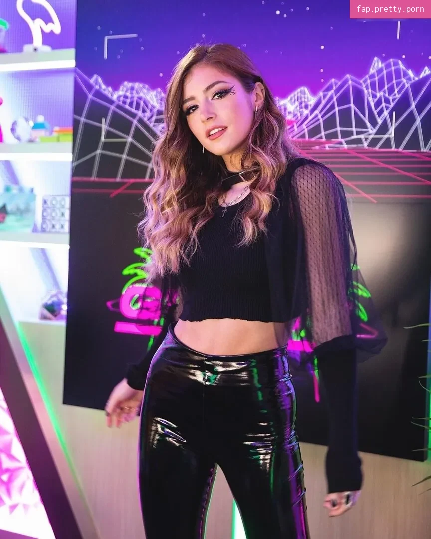 Chrissy Costansa - Photo #22