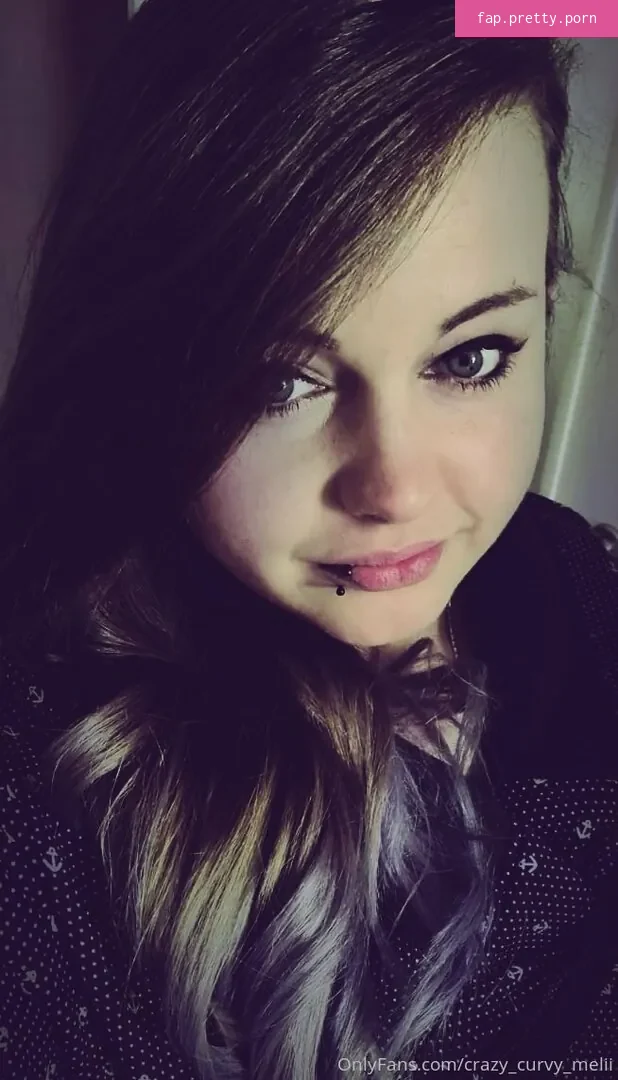 crazy_curvy_melii - Photo #22